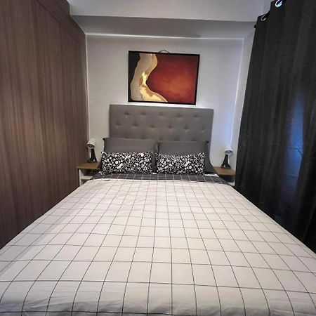Shore 2 Residences High Speed Internet Walking Distance To Moa And Ikea Манила Екстериор снимка