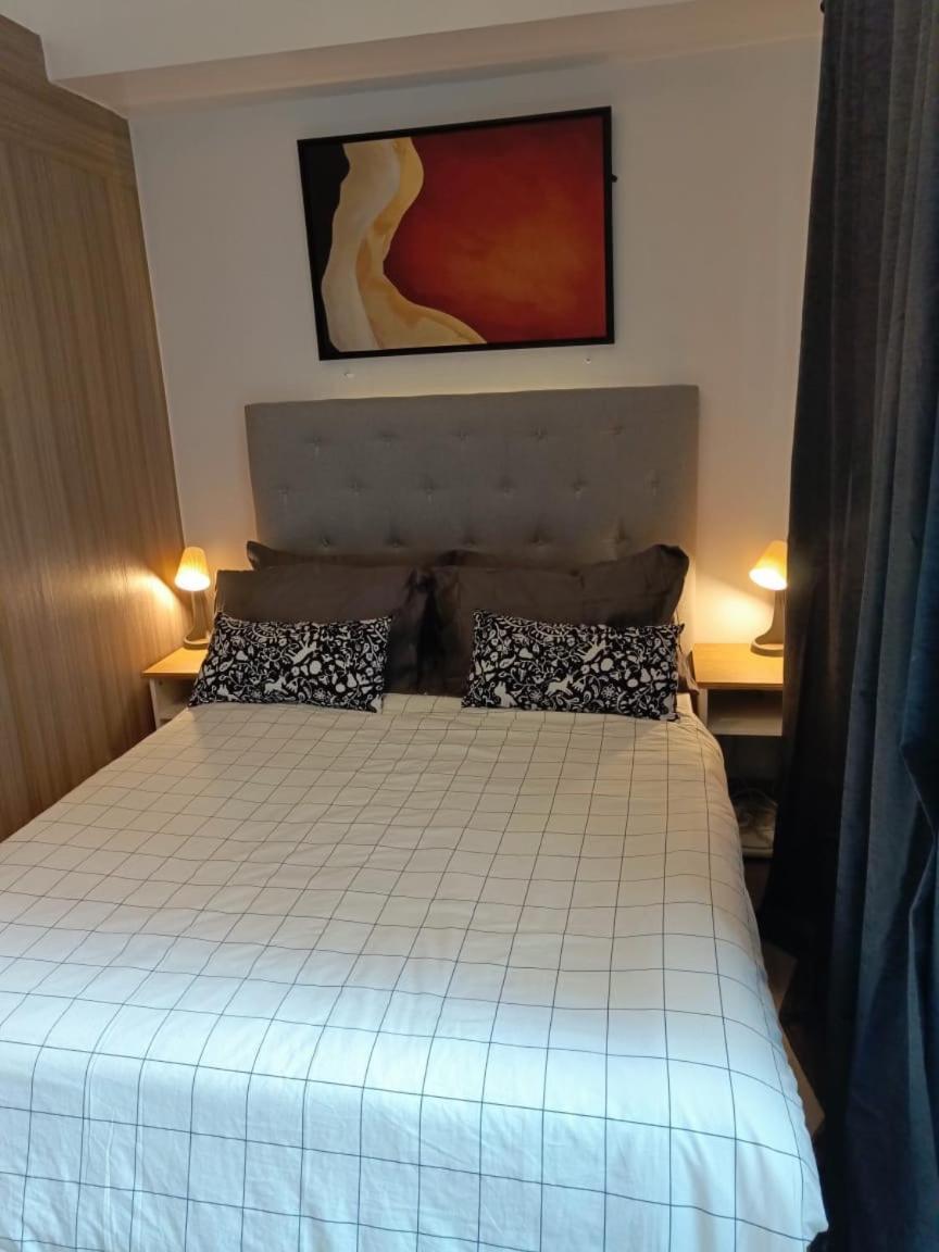 Shore 2 Residences High Speed Internet Walking Distance To Moa And Ikea Манила Екстериор снимка