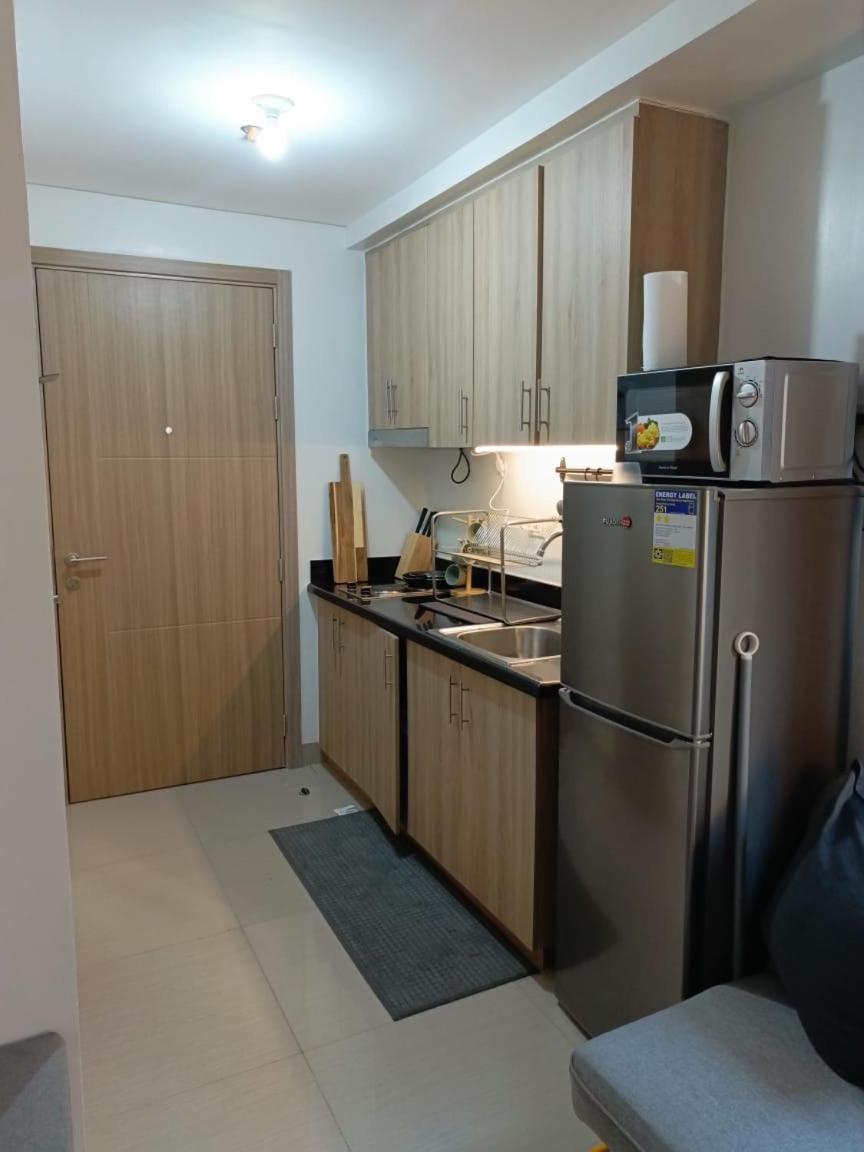 Shore 2 Residences High Speed Internet Walking Distance To Moa And Ikea Манила Екстериор снимка